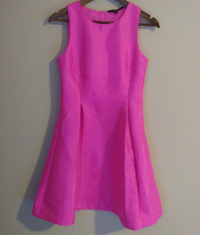 Kaya & Sloane Pink Dress. Size S